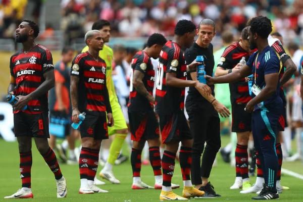 Análise: Flamengo é corajoso, mas sente peso do jogo e sucumbe para um Bayern de outro patamar