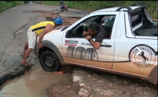 Imagens aéreas mostram avenida intrafegável em Teresina; motoristas e comerciantes relatam prejuízos