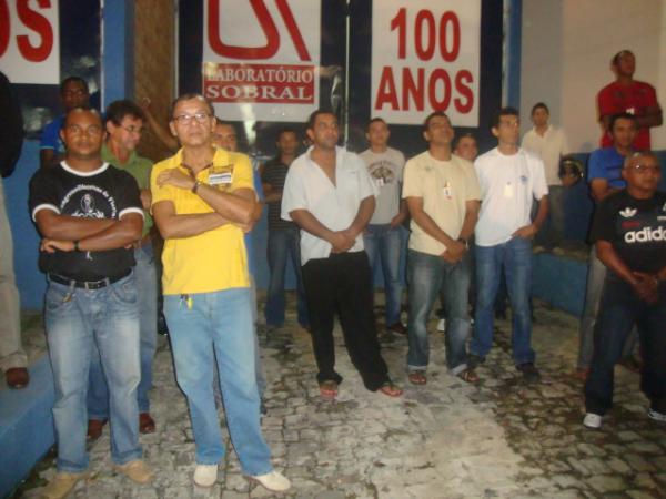Funcion&aacute;rios(Imagem:Floriano News)