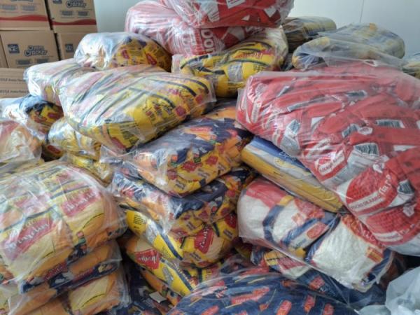 Escolas da Rede Municipal de Floriano s&atilde;o reabastecidas com produtos da alimenta&ccedil;&atilde;o escolar(Imagem:Secom)