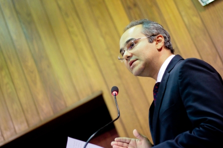 Deputado apresenta emenda aditiva a mensagem do governador