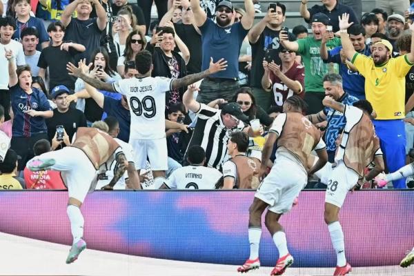 Análise: Botafogo desafia o impossível e conquista vitória para ficar na eternidade contra PSG