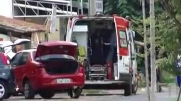 Sem oxigênio em ambulância, cilindro de oficina mecânica é improvisado