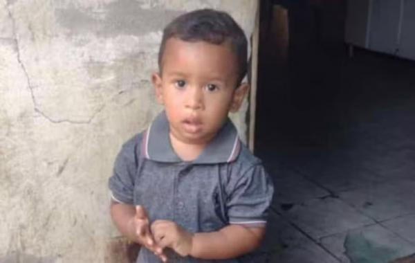 Menino de três anos morre ao tocar em extensão de energia em Campo Maior