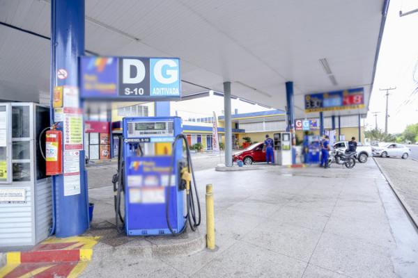 Petrobras aumenta preço da gasolina pela sexta vez consecutiva