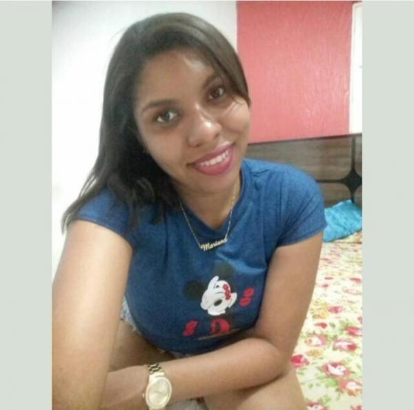 Jovem baleada pelo ex-namorado segue internada no HRTN