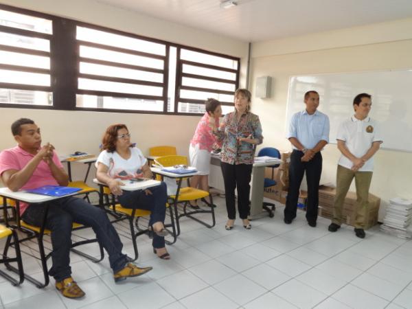 Professores participam de curso sobre monitoramento da educa&ccedil;&atilde;o no tr&acirc;nsito.(Imagem:FlorianoNews)