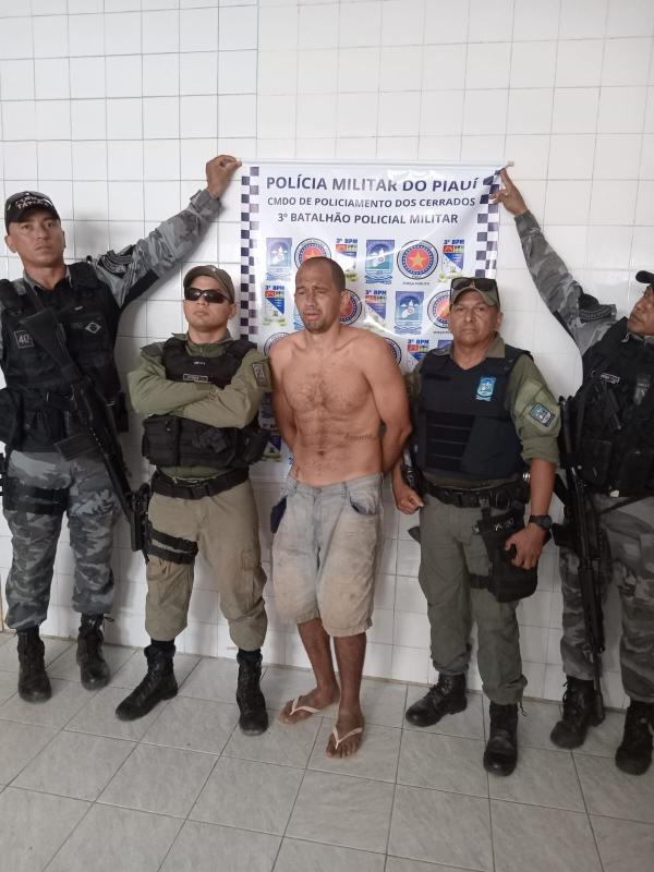 Polícia Militar de Floriano recaptura fugitivo da Penitenciária Vereda Grande