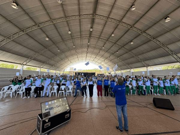 Mais de 1.500 estudantes de Valen&ccedil;a e Regenera&ccedil;&atilde;o participaram do Pr&eacute;-Enem Seduc e Pr&eacute;-Saeb.(Imagem:Divulga&ccedil;&atilde;o)