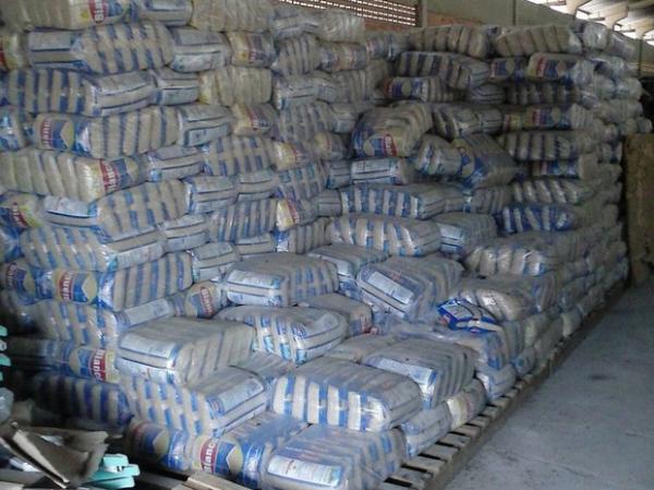 Governador encontra merenda escolar estocada em almoxarifado da Seduc