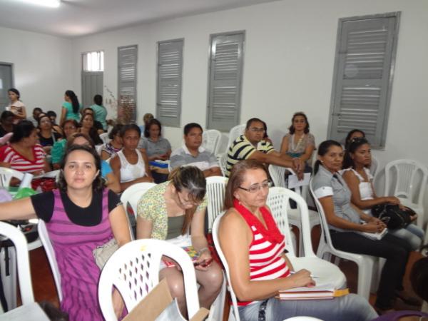 SEDUC orienta gestores sobre PDE Interativo e Pr&ecirc;mio Gest&atilde;o Escolar.(Imagem:FlorianoNews)