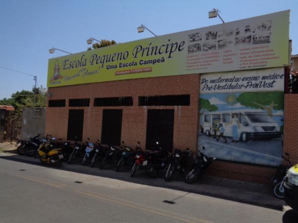 Escola Pequeno Príncipe(Imagem:FlorianoNews)
