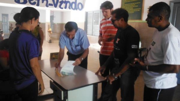 Prefeito fez repasse financeiro a entidade filantr&oacute;pica de Floriano.(Imagem:FlorianoNews)