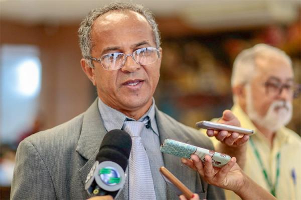 Vereador critica retorno de Fabio Abreu à Câmara: "vai saber o peso dos vereadores"
