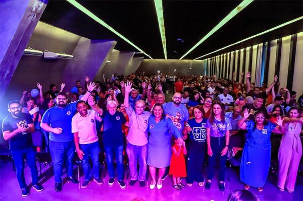 Eleições 2024: Sílvio Mendes participa de encontro com evangélicos e reafirma compromisso