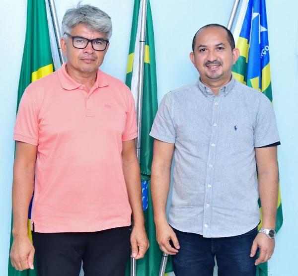 Prof&ordm; Carmo Alberto e Marcony Alisson(Imagem:Reprodu&ccedil;&atilde;o/Instagram)