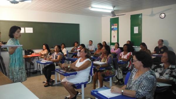 Rede estadual de ensino ser&aacute; contemplada com quadras esportivas.(Imagem:FlorianoNews)