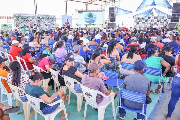 Evento em Madeiro reuniu piscicultores de todo o Piau&iacute;.(Imagem: Geirlys Silva / SAF)