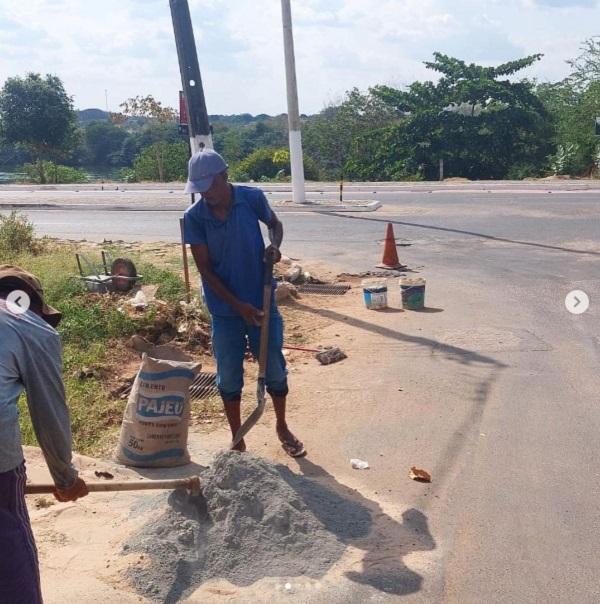 Prefeitura de Floriano realiza operação tapa-buracos e melhora infraestrutura viária