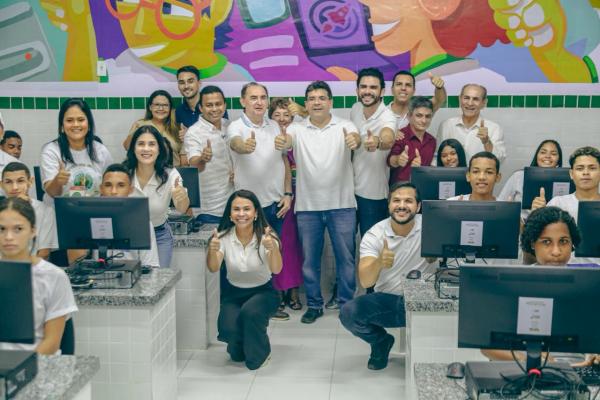 Rafael Fonteles inaugura escola em Floriano e anuncia cinco novos investimentos para o município(Imagem:João Allbert)