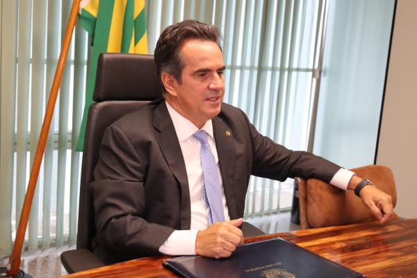 Projeto de Lei de Ciro assegura distribuição gratuita de abafadores de ruído para pessoas com TEA