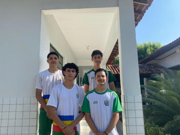 Estudantes da rede estadual de Boqueir&atilde;o do Piau&iacute; criam rob&ocirc; capaz de adivinhar n&uacute;meros(Imagem:Ascom Seduc)