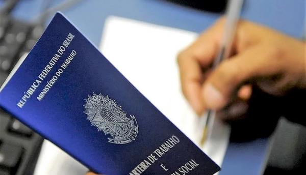 Sine divulga 99 vagas de emprego e Senac busca novos instrutores