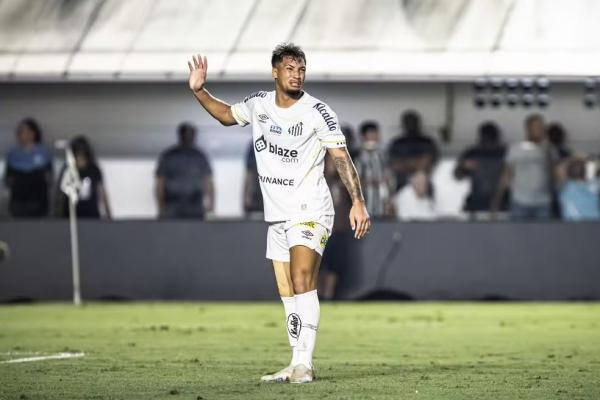 Santos começa 2024 com mais de R$ 125 milhões em vendas; veja como clube deve usar dinheiro