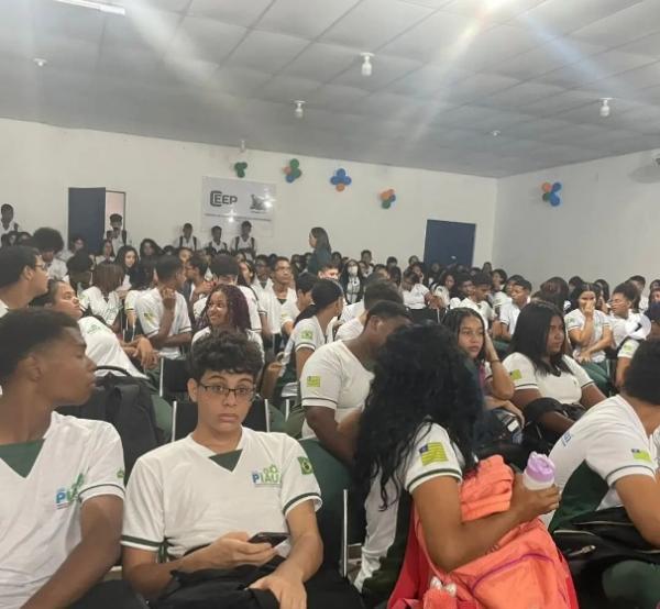 10ª GRE promove palestra sobre o combate ao abuso e exploração sexual