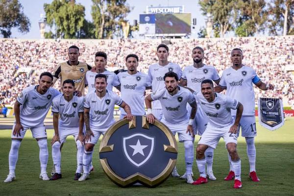 Das celebrações à crise: como o Botafogo saiu da expectativa do início de 2025 para o caos de 2026
