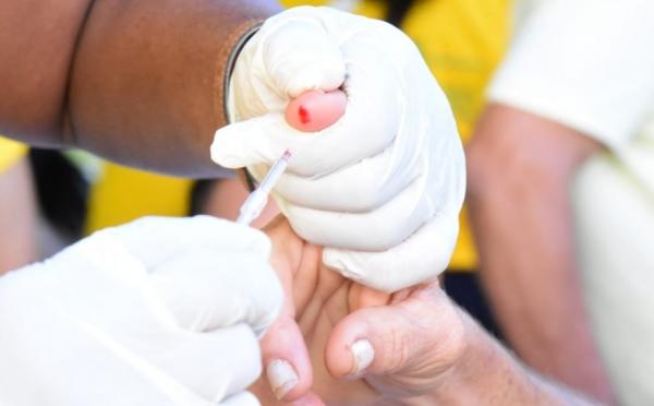 Saúde realiza 200 testes rápidos das Hepatites B e C durante ação em Floriano