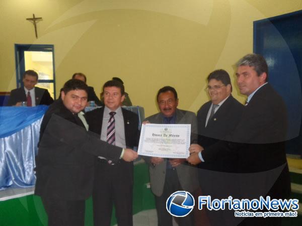 Vereador Andr&eacute; Melo, Paulo Henrique Gomes (Reitor do IFPI), Vereaddor Manoel Simpl&iacute;cio, Odim&oacute;genes Soares (Diretor Geral do IFPI) e Vereador Maur&iacute;cio Bezerra.(Imagem:FlorianoNews)