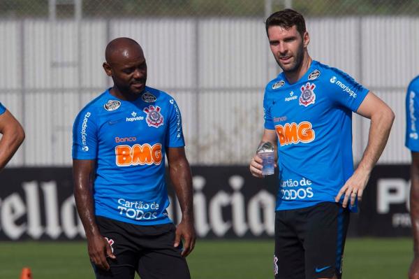 Oito jogadores do Corinthians têm contrato até dezembro de 2020; veja quem pode renovar