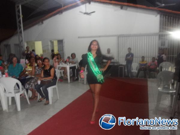 Genova M&aacute;ximo, eleita Gatinha Comando Geral 2014.(Imagem:FlorianoNews)