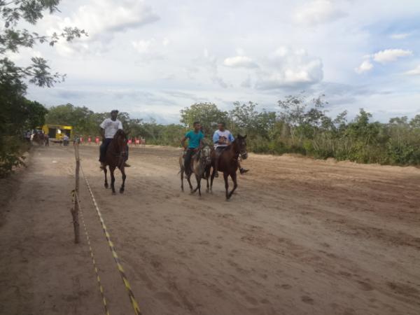 Realizada com sucesso a corrida de prado em Bar&atilde;o de Graja&uacute;.(Imagem:FlorianoNews)