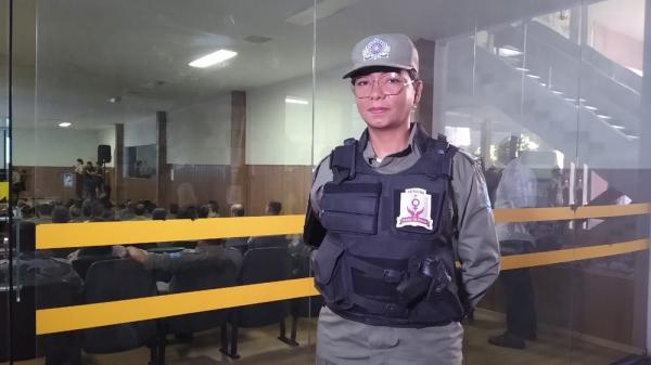 Capit&atilde; Solange, comandante da Patrulha Maria da Penha. (Imagem:Nayara Nadja/TV Clube)