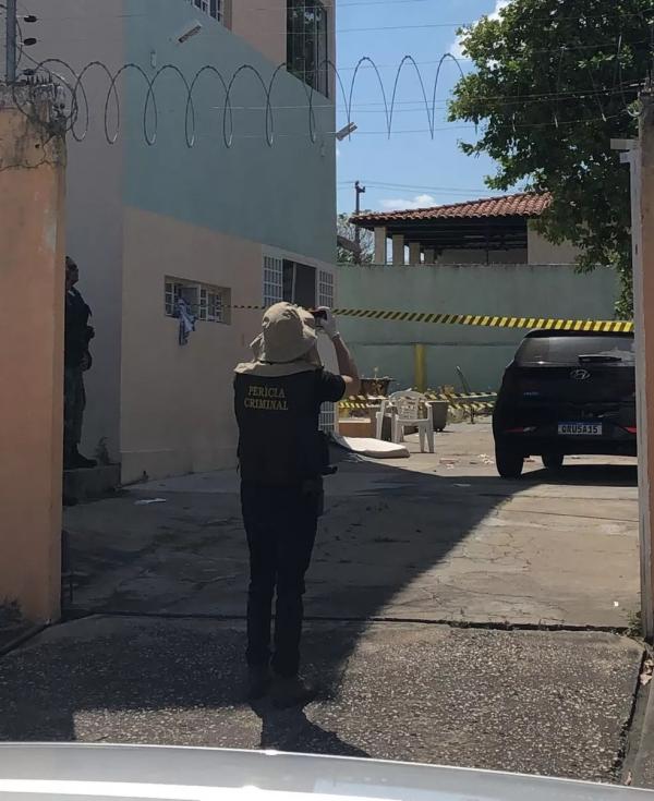 Discuss&atilde;o em fam&iacute;lia deixa duas pessoas baleadas na cabe&ccedil;a e homem ferido na perna na Zona Sul de Teresina.(Imagem:Ravi Marques/TV Clube)