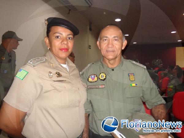 Capit&atilde; Leucijane Barbosa e Tenente Antonino Vasconcelos.(Imagem:FlorianoNews)