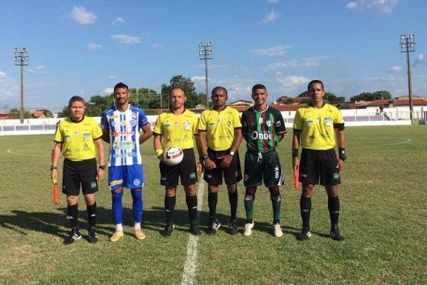 Vitória do Fluminense-PI na abertura do Campeonato Piauiense