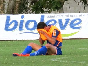 Thiago Neves não se reapresenta ao Al Hilal e segue com futuro indefinido
