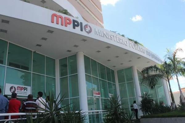 MP entra com ação para obrigar ex-prefeito a ressarcir mais de R$ 2 milhões a município no Piauí