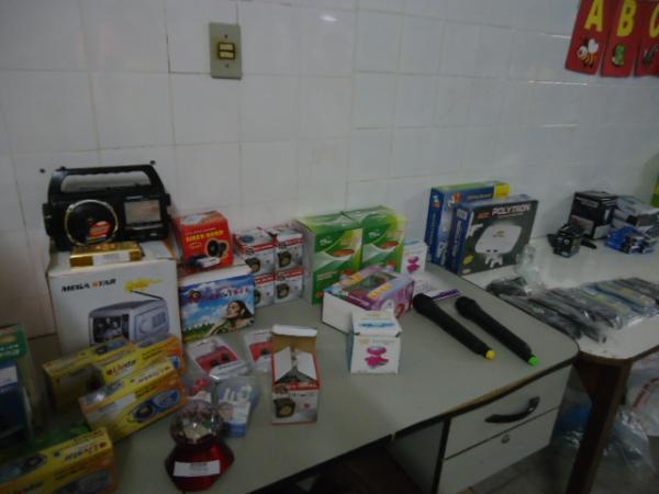 Primeiro dia de Bazar Solidário é sucesso na APAE de Floriano