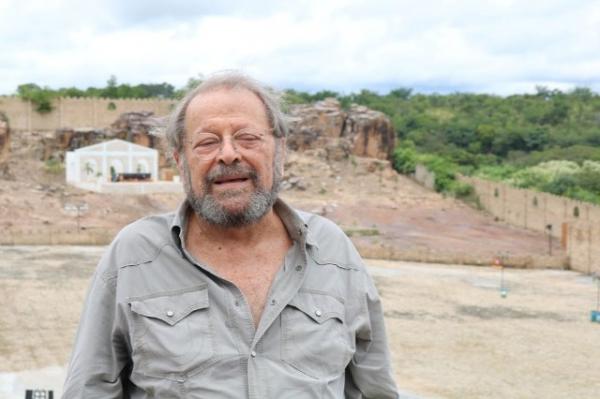 Ator Carlos Vereza participa do espet&aacute;culo da Paix&atilde;o de Cristo na cidade de Floriano, no Piau&iacute;. (Imagem:Lucas Marreiros/ G1 PI)