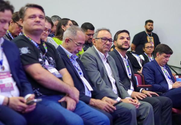  Estudantes da rede p&uacute;blica do Piau&iacute; levam solu&ccedil;&otilde;es tecnol&oacute;gicas para feira NEON 2025(Imagem:Let&iacute;cia Santos)