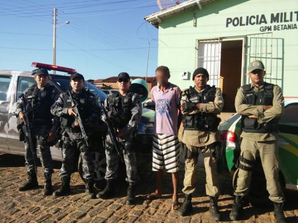 Foragido acusado de estupro é preso na zona rural de Betânia do Piauí
