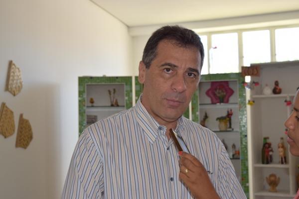 Prefeito Gilberto J&uacute;nior (Imagem:Waldemir Miranda)