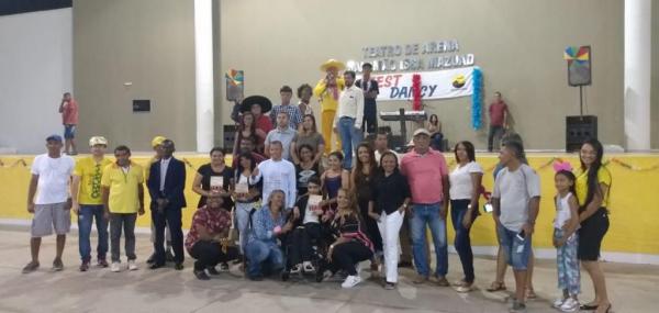 Projeto Amarelinho realiza festival Fest Dance 2020