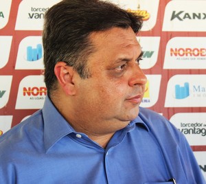 Diretoria do River-PI cumpre acordo e quita metade dos salários em atraso