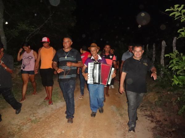 Comunidade Cara&iacute;bas celebrou festa de reisado.(Imagem:FlorianoNews)