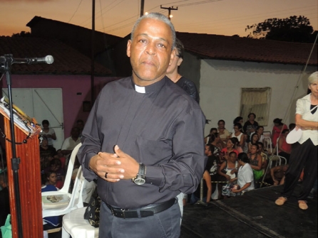 Padre Nilton Pereira será homenageado pela Assembleia como cidadão piauiense